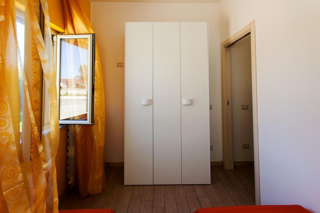 Villa senza pensieri Castel Volturno Esterno foto